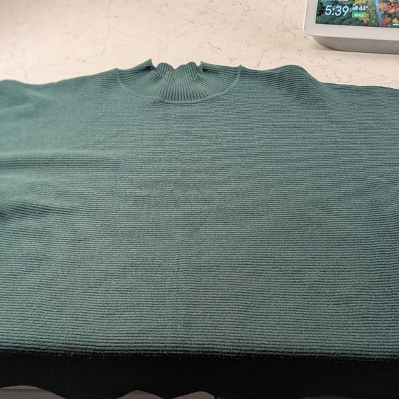 Gilli Ribbed Cowl Neck Sweater in Teal.  Purchased From Daily Look - Picture 2 of 5